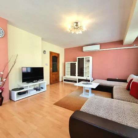 Apartament Sunny View - Seaside With Garage Burgas