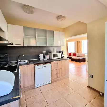 Apartman Sunny View - Seaside With Garage Burgasz